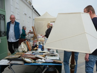 Jarmok starožitností 08.05.2022-jarmark_staroci_17.jpg