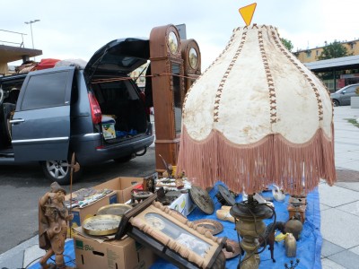 Antiques market 14.08.2022-DSCF7636.jpg