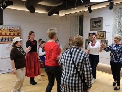 Танцювальний вечір - 16.09.2022-015.jpg