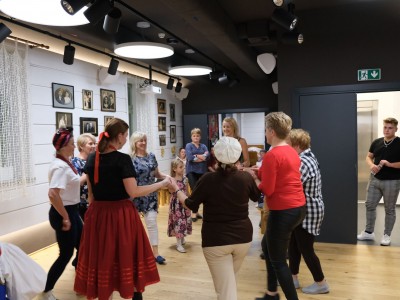 Танцювальний вечір - 16.09.2022-016.jpg