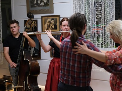 Танцювальний вечір - 16.09.2022-019.jpg