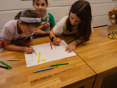 Summer holidays at Ethnocentre 2022, week 1 and 2-72.jpg