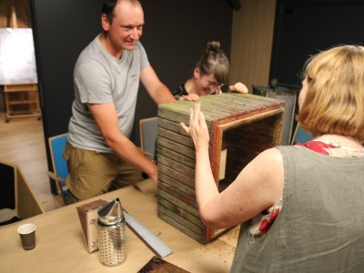 Včelárske workshopy 7-11.07.2021-warsztaty_pszczelarskie_2021_010.JPG