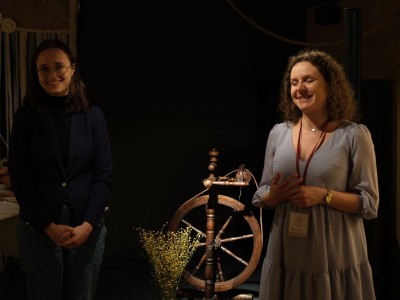 Vernisáž výstavy „Kiedy wełna spotka len“ 27.05.2022-kiedy-welna-spotka-len-15.JPG