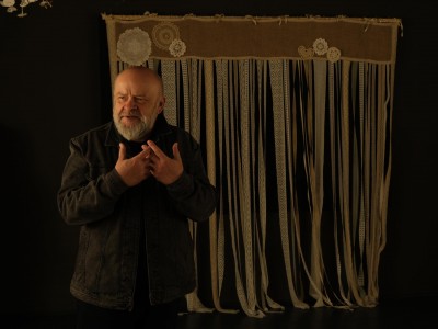 Vernissage of the exhibition ”Folk themes in the works od students of the T. Brzozowski State School of Fine Arts in Krosno” 1.04.2022-wernisaz-24.JPG