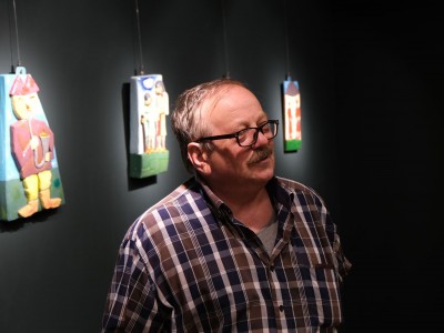 Vernissage of the sculptures exhibition by Marek Więch-02.jpg