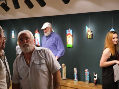 Vernissage of the sculptures exhibition by Marek Więch-12.jpg