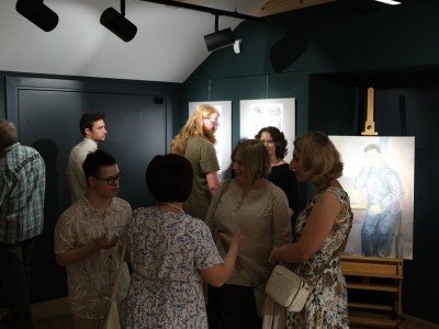 Wernisaż wystawy - Z WNĘTRZA - MIĘDZI CIAŁEM A DUCHEM - Iryny Syvak - 06.06.2025-DSCF5334.jpg