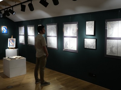 Wernisaż wystawy - Z WNĘTRZA - MIĘDZI CIAŁEM A DUCHEM - Iryny Syvak - 06.06.2025-DSCF5342.jpg