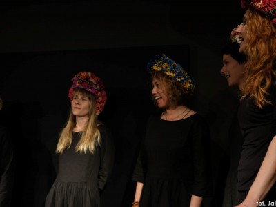 Wernisaż wystawy "Smaryda". Koncert zespołu Akademia Głosów Tradycji 05.06.2021-wernisaz_wystawy_koncert_05.06.2021_46.jpg