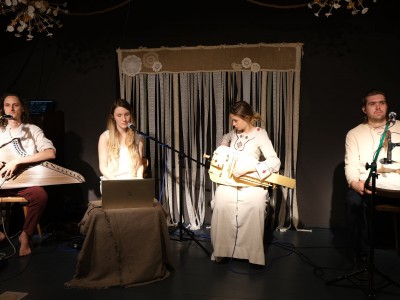 Фотовиставка «WSPÓŁISTNIENIE» Магдалени Кільбан - 13 травня 2022 р.-wystawa-fotograficzna-13.05.2022-05.jpg