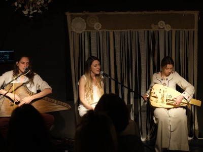 Фотовиставка «WSPÓŁISTNIENIE» Магдалени Кільбан - 13 травня 2022 р.-wystawa-fotograficzna-13.05.2022-16.jpg